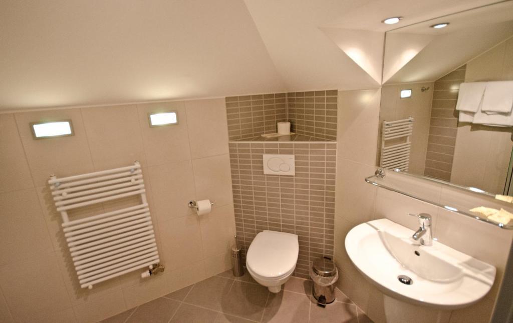 Promedicum Panzio Hotel Veszprem Ruang foto